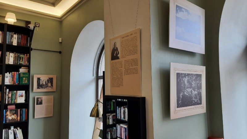 Выставка "Ретро-фотографии парка Монрепо конца XIX – начала XX века" в библиотеке на Пионерской, 4